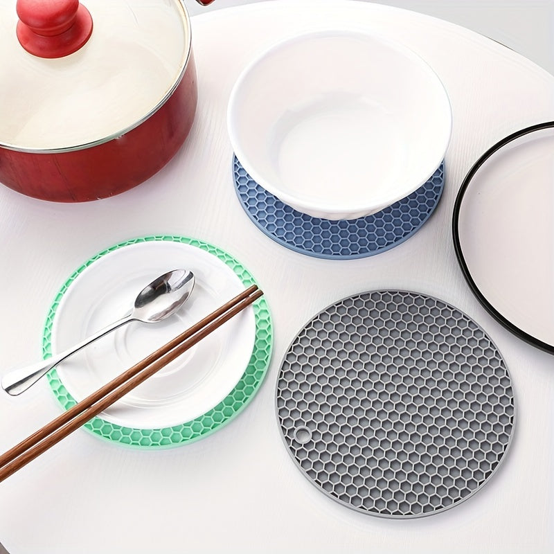 Round Honeycomb Silicone Placemat Set - Cyprus