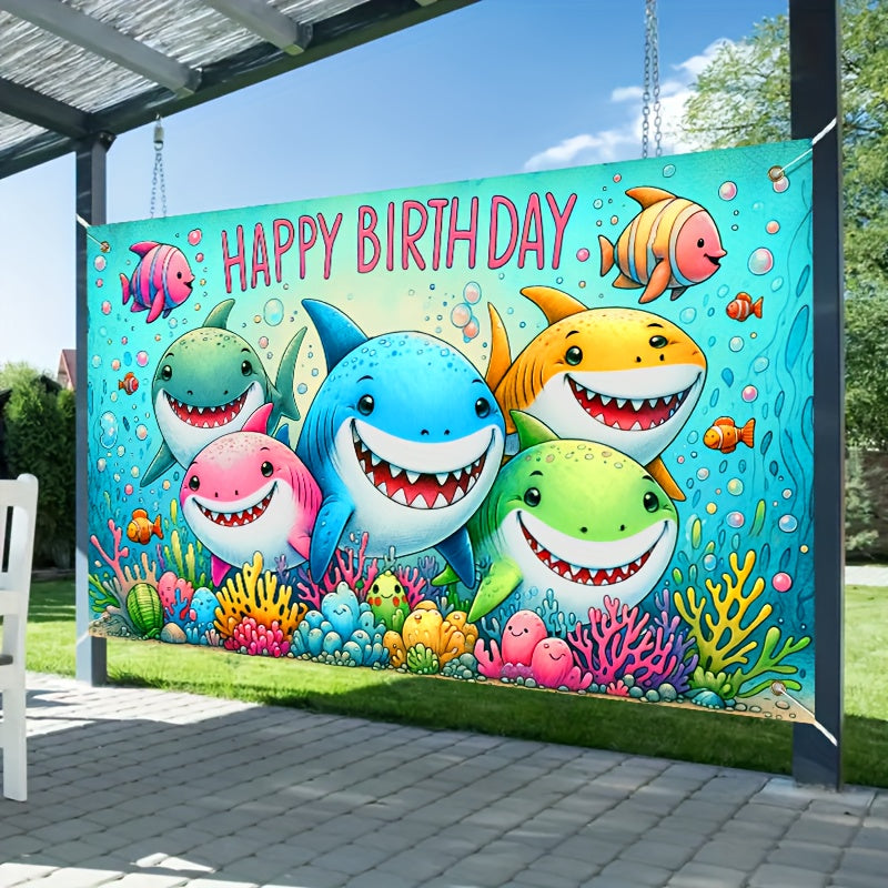 🔵 Баннер на день рождения акулы - Знак с днем ​​рождения с разноцветными акулами 🦈 - 180.34x111.76cm - Многоцелевое украшение / Кипр