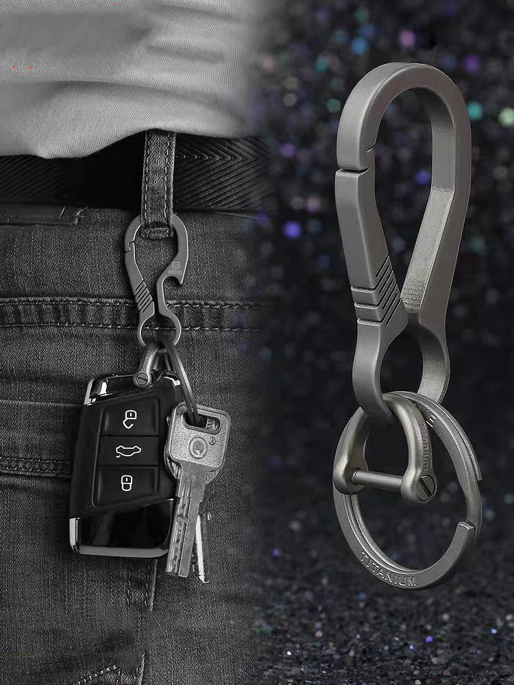 Lüks Titanyum Keychain - Erkekler için Ultra Hafif Karabiner