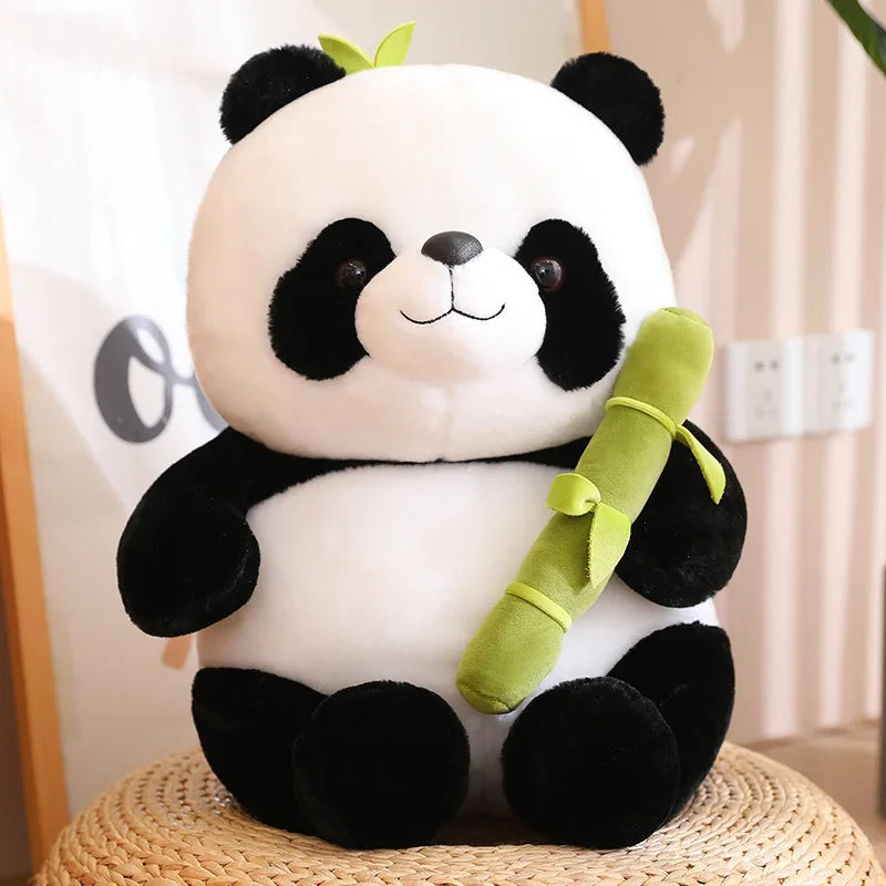 Kawaii Panda Plüschpuppe mit Bambus - Zypern