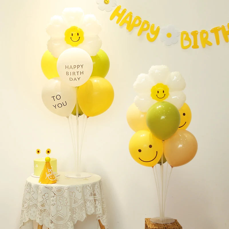 🔵 Smiley Daisy Latex Balloon Stand for Parties and Events - Cyprus