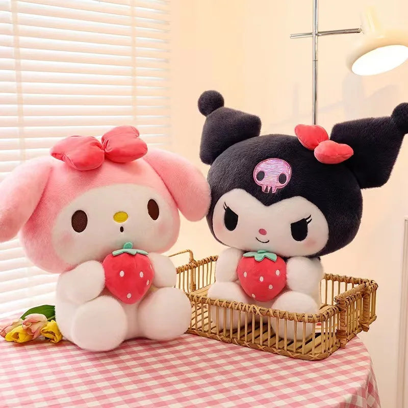 Sanrio Çilek Kuromi Peluş Yastığı - Yumuşak Dolgulu Bebek - Kıbrıs