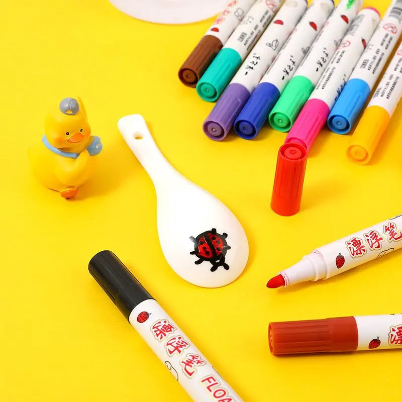 8/12 Farben Magisches Wasser schwimmender Schüler Malerei Pinsel Whiteboard Marker Stift Suspension Kinder Bildungsmalerei Stiftspielzeug