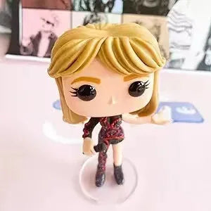 Figura Criativa de Resina da Taylor Swift - Modelo de Estilo de Concerto para Fãs 