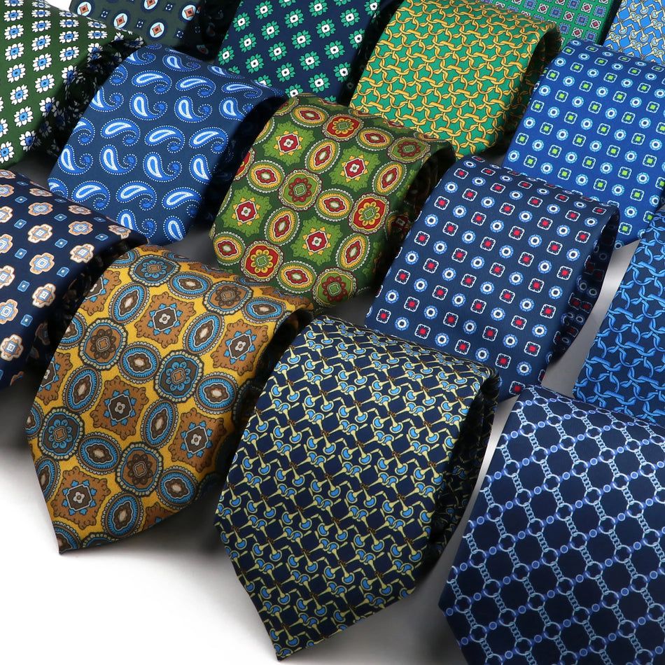 High Quality Soft Silk Ties in 51 Colours - Geometric Pattern Necktie for Men - Cyprus