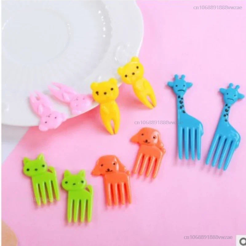 Çocuklar İçin Meyve Çatalları Öğle Yemeği Kutusu Karpuz Mini Plastik Tatlı Pasta Çocuk Snack Forks Set Küçük Kawaii Tatlı Kek Çatal